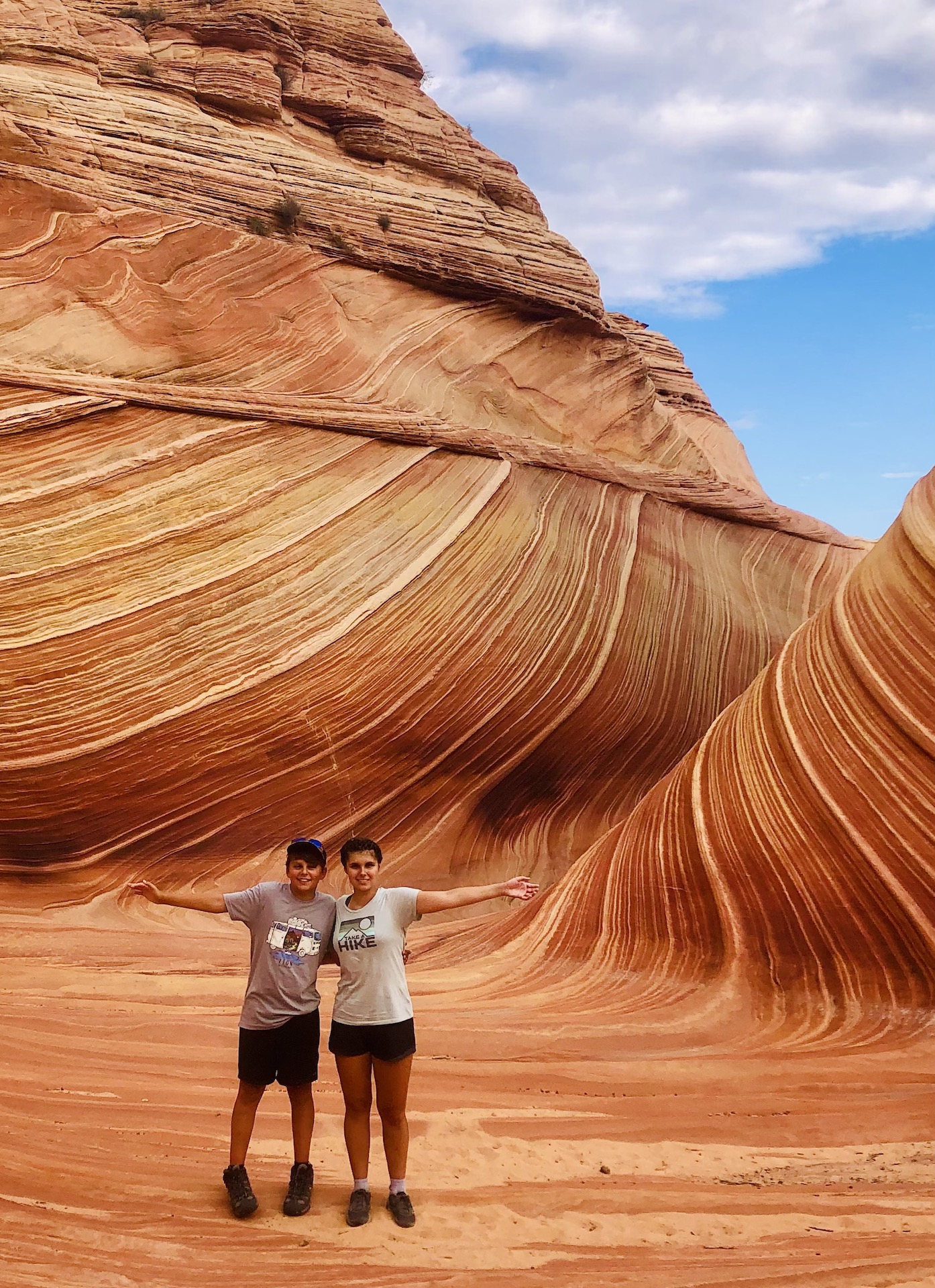 Paria Canyon-Vermilion Cliffs Wilderness: The Wave – Pick-up and a Pop-up